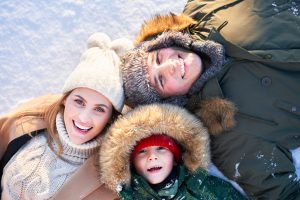Vaziva-nice-happy-family-having-fun-on-winter-snow-2022-01-03-15-16-38-utc_6M