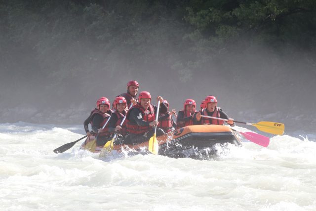 Alpes-idees-sejours-partenaire-des-CSE-influenceCSE-4 Alpes Idées Séjours — Sorties et séjours nature CSE sur mesure dans les Hautes-Alpes : rafting, VTT, ski et stages vélo