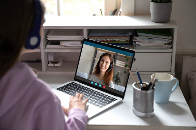Prof Express, accompagnement des salariés et ayant droit pour la rentrée scolaire