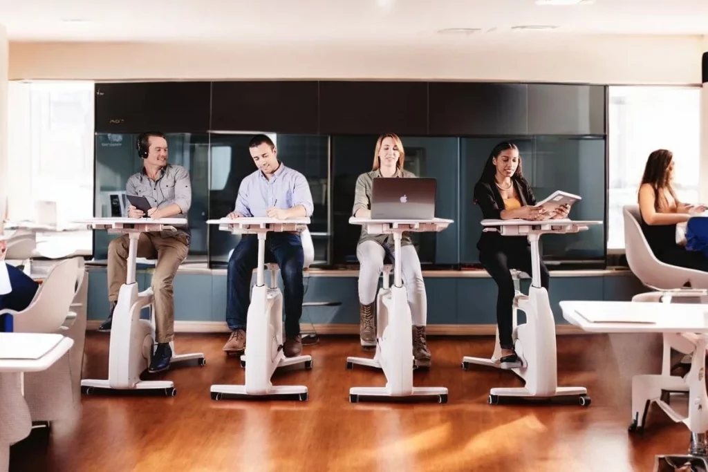 La sédentarité s’est installée partout, sans faire de bruit.