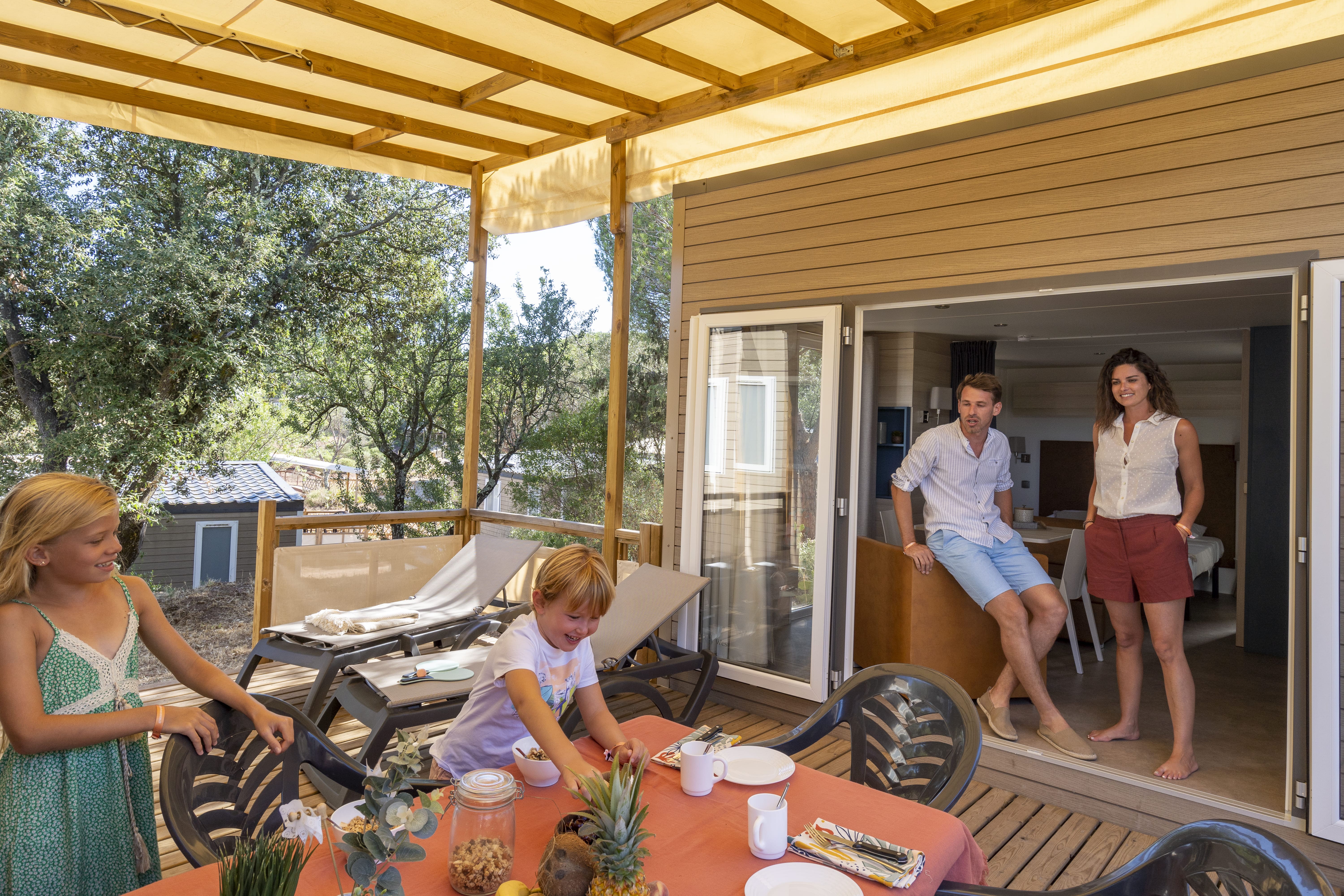 Vivez le camping en circuit court avec Camping Direct CSE !