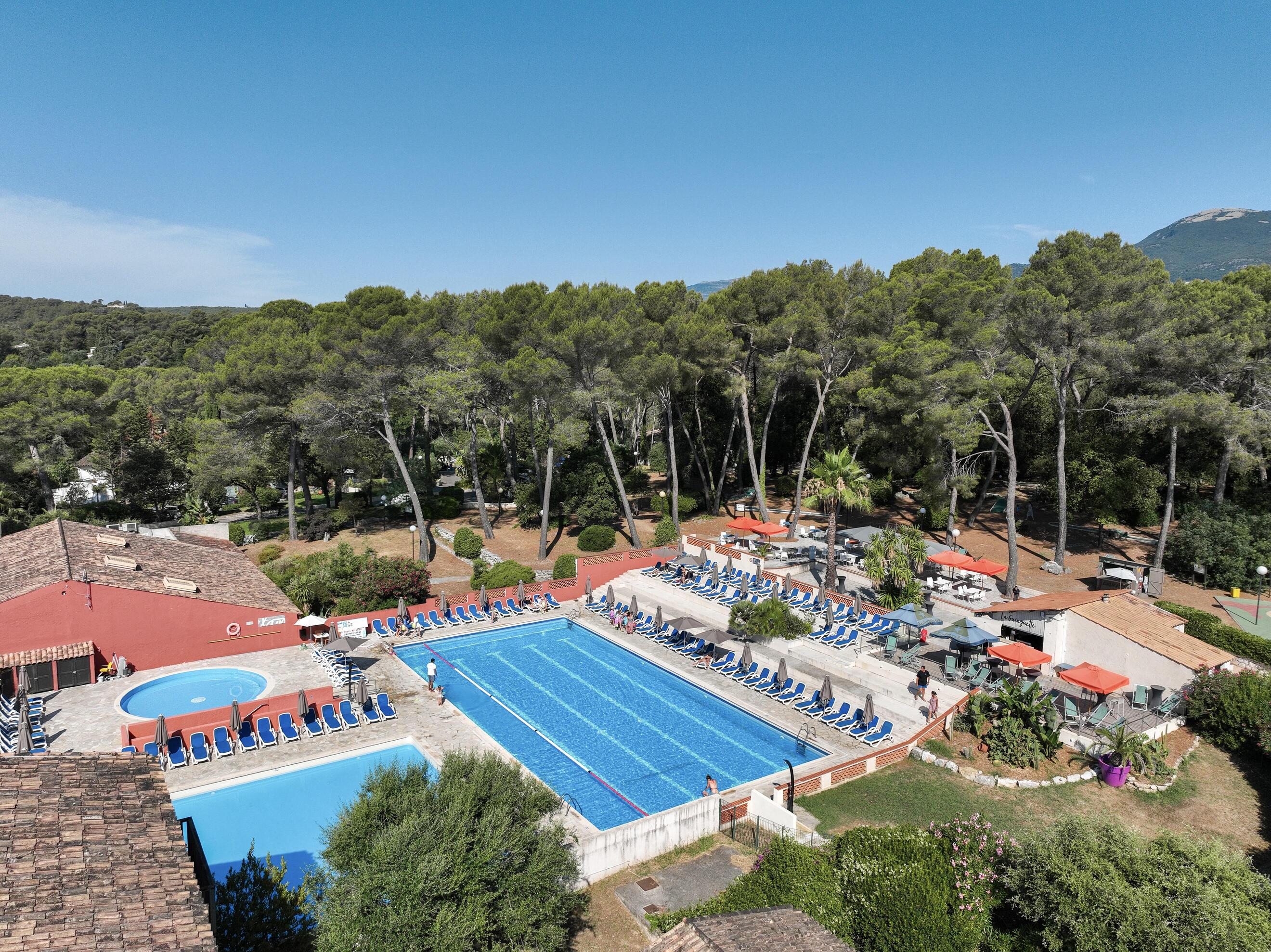 Belambra — Référence des vacances familiales en France : 45 destinations, clubs, ski, spa et RSE Clef Verte pour les CSE