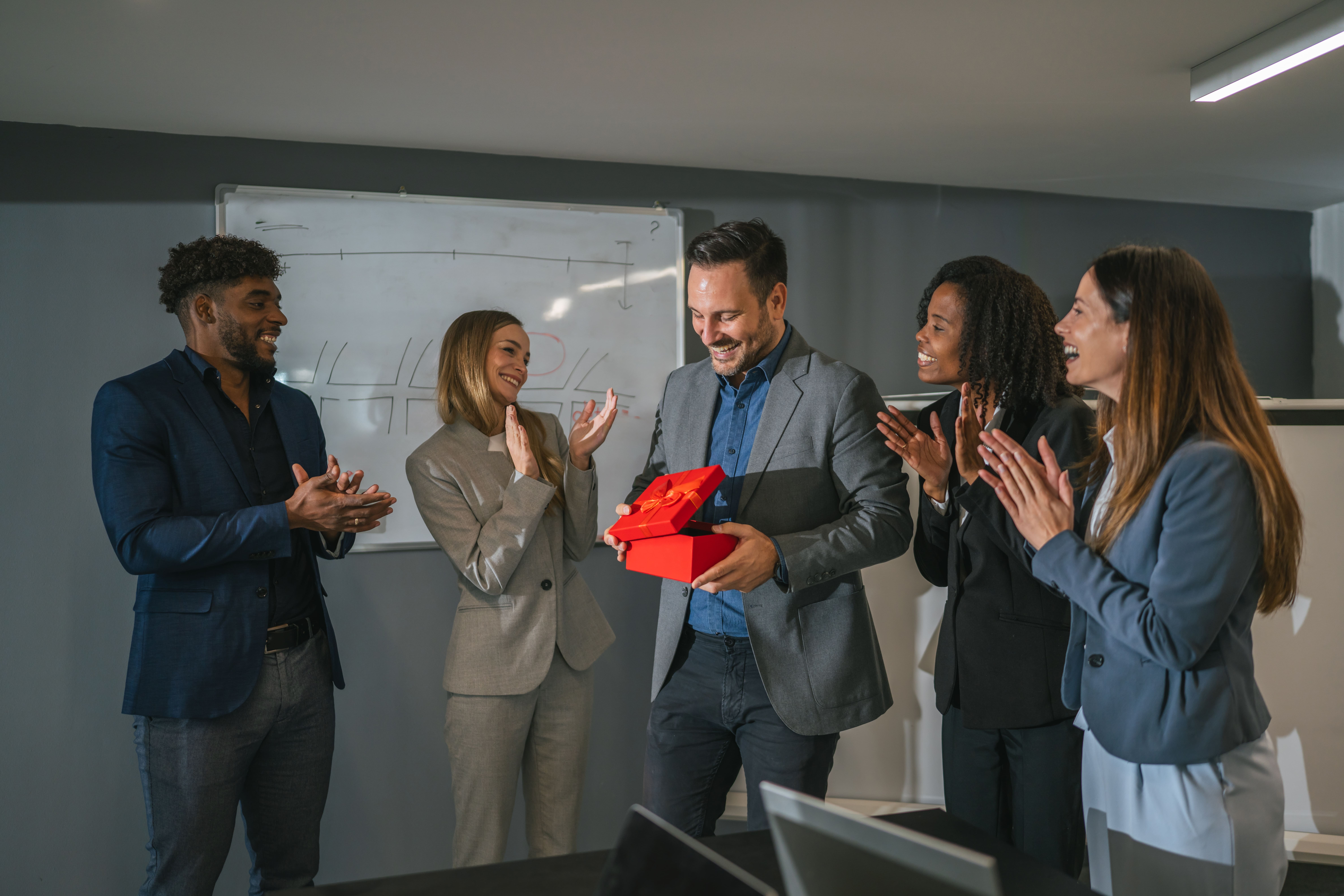 Plateforme digitale CSE pour la gestion des dotations et cadeaux URSSAF — paramétrage et traçabilité des justificatifs