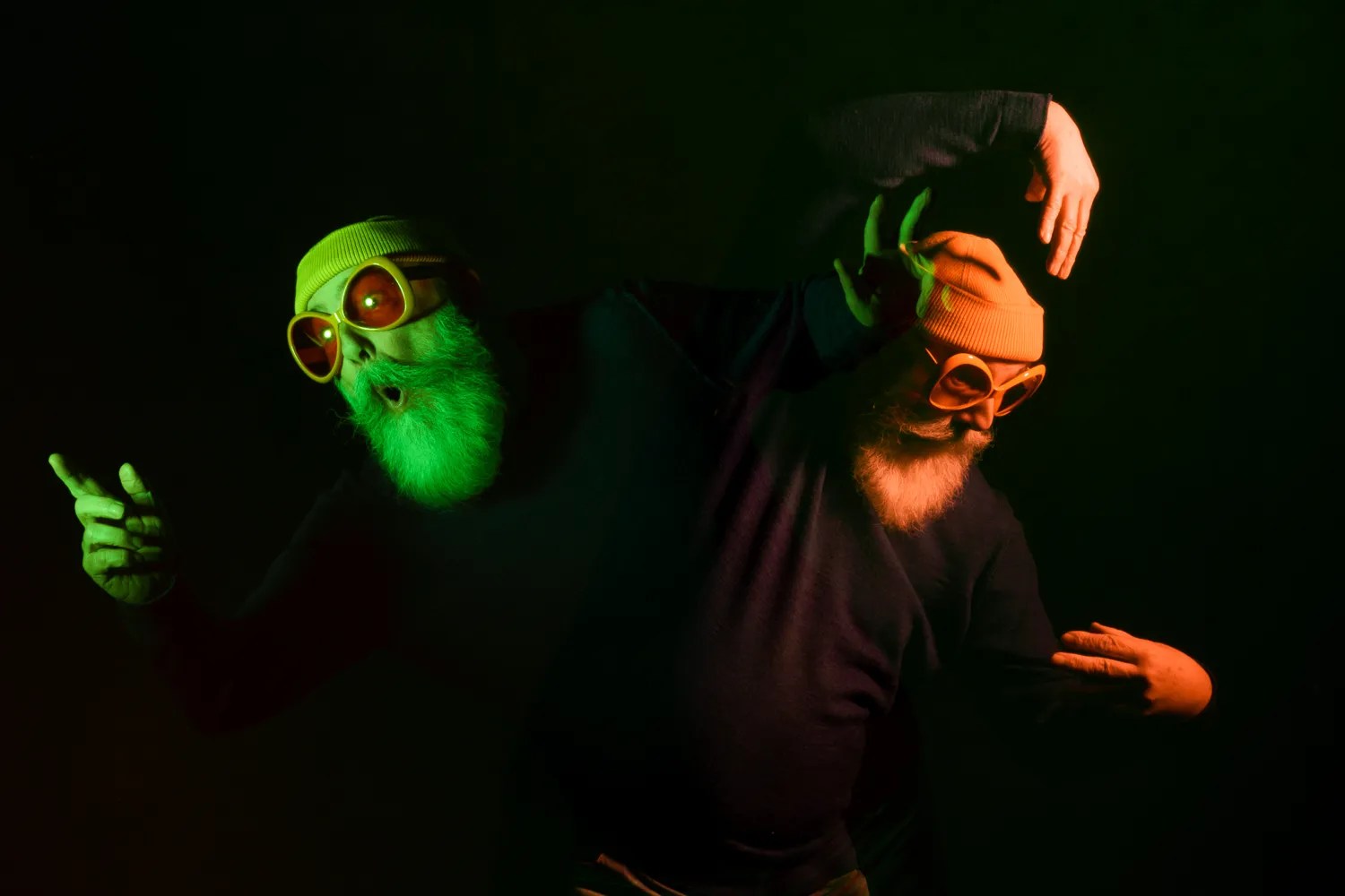 Animation Black Box Toulouse PSB Lounge 2026 style créatif néon participants lunettes ambiance immersive