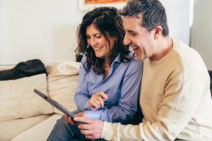 Numérique : trouver le bon rythme, au travail comme chez soi