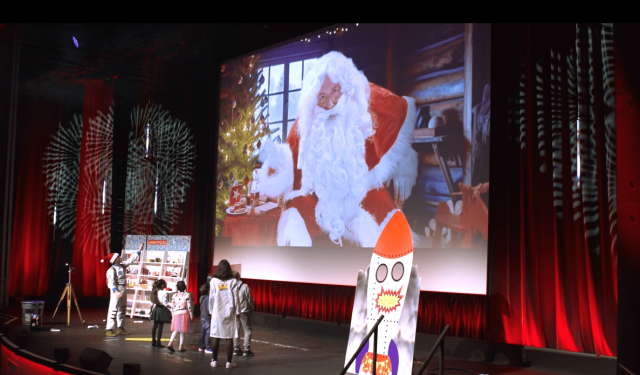 Magazine_CSE_Drole_de_Science_noel_des_CSE_spectacle_enfants_scientifique_5 Spectacle Noël Scientastique pour l'arbre de Noël d'un CSE